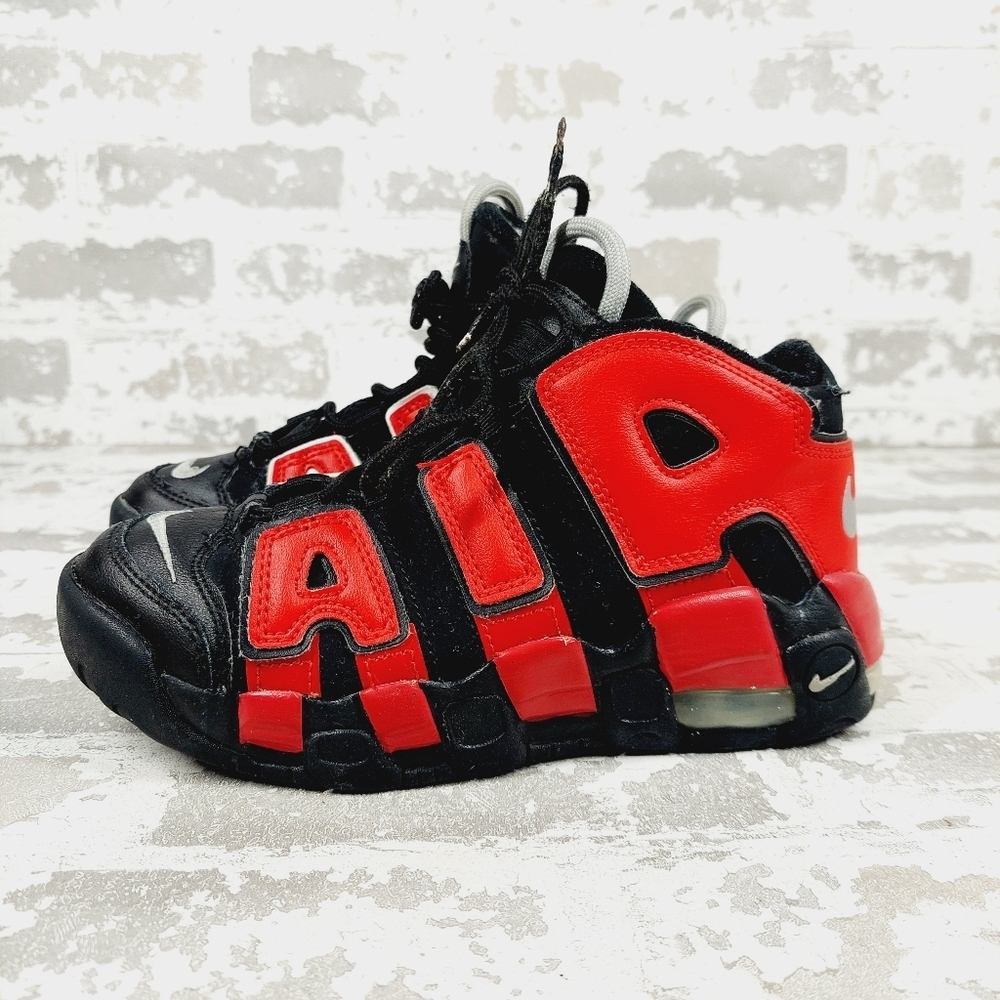 Nike Boy's Air More Uptempo Black Red Lace Up Athleisure Running Sneakers F372